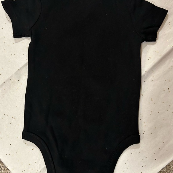 NWOT JIMI HENDRIX SHORT SLEEVE ONESIES ADORABLE 9-12 months - Picture 3 of 6